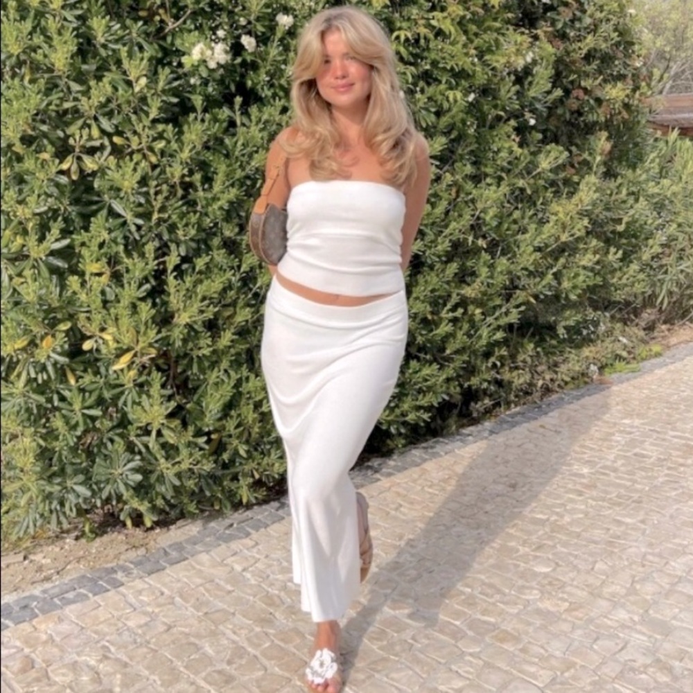 Djerf Avenue Midi Tube Sugar Skirt